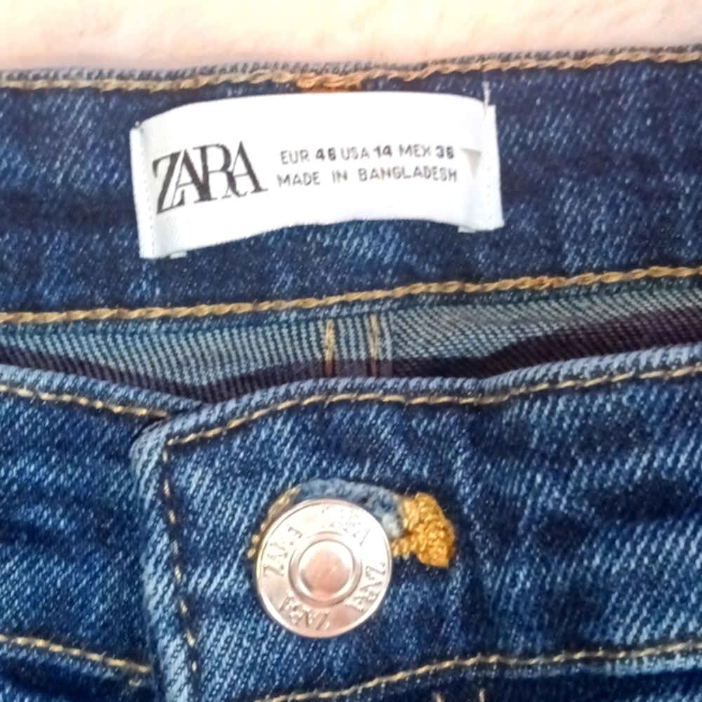 Zara Jeans - Picture 2 of 4